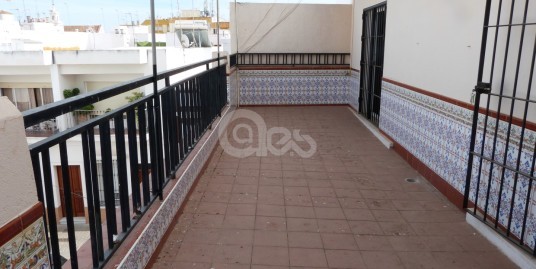 Piso de grandes dimensiones en el centro. Playas de Huelva