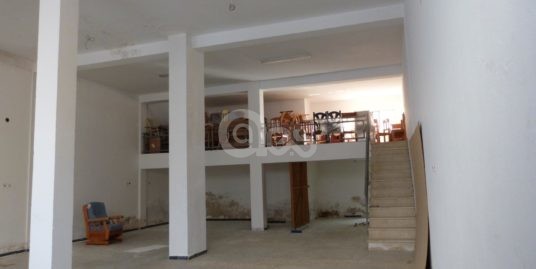 LOCAL COMERCIAL DE 160 METROS.