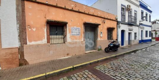 Local o Solar en el casco antiguo!!!