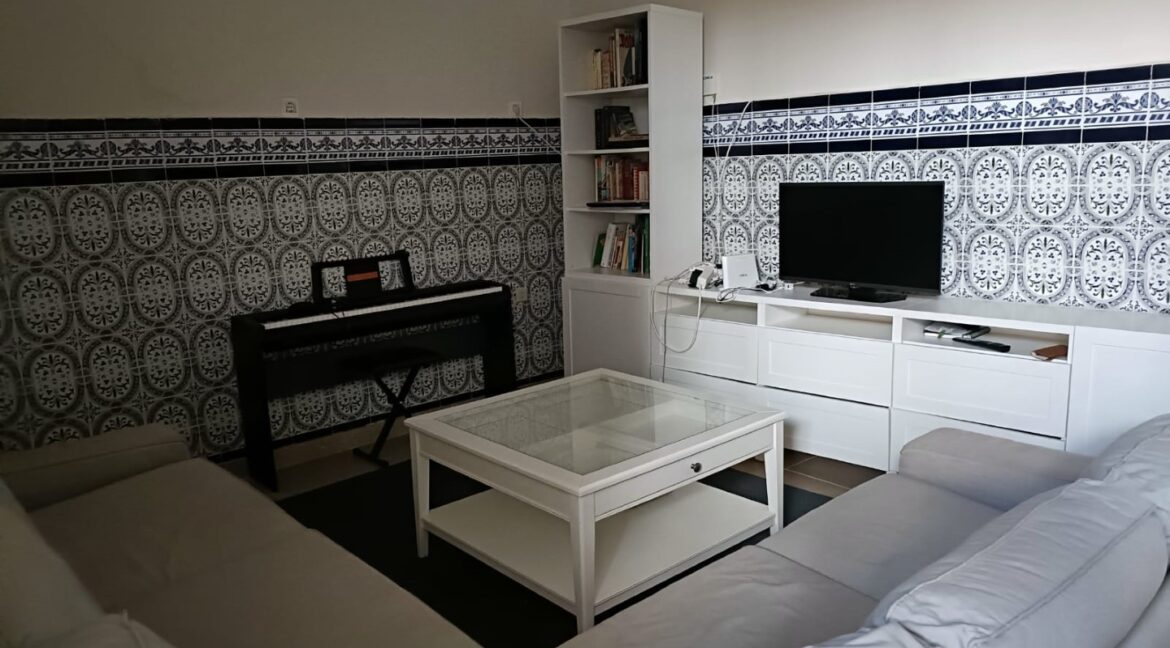 IMG-20250827-WA0054 (Large)