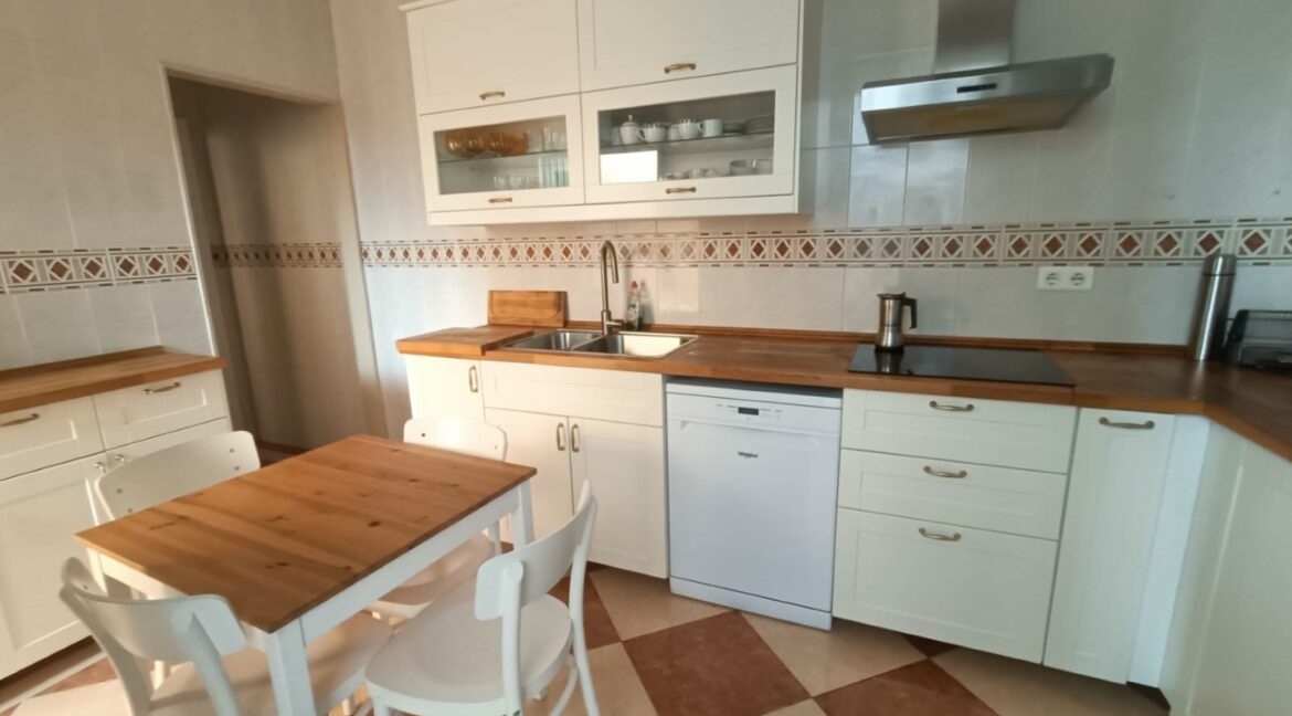 IMG-20250827-WA0079 (Large)