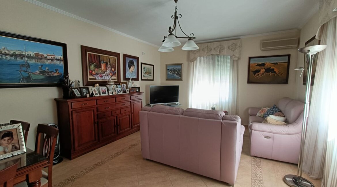 IMG-20250909-WA0004 (Large)