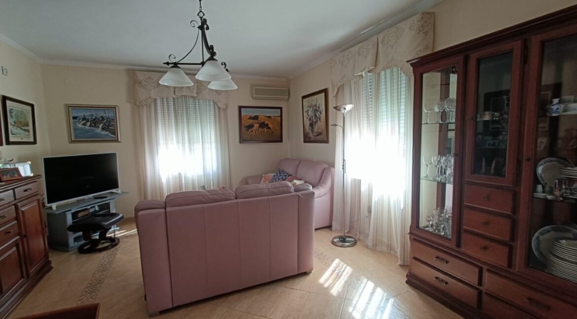 IMG-20250909-WA0005 (Large)