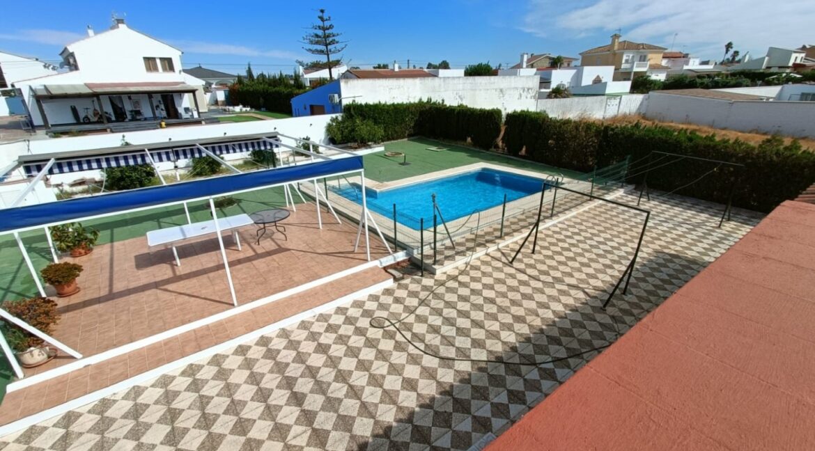 IMG-20250909-WA0049 (Large)