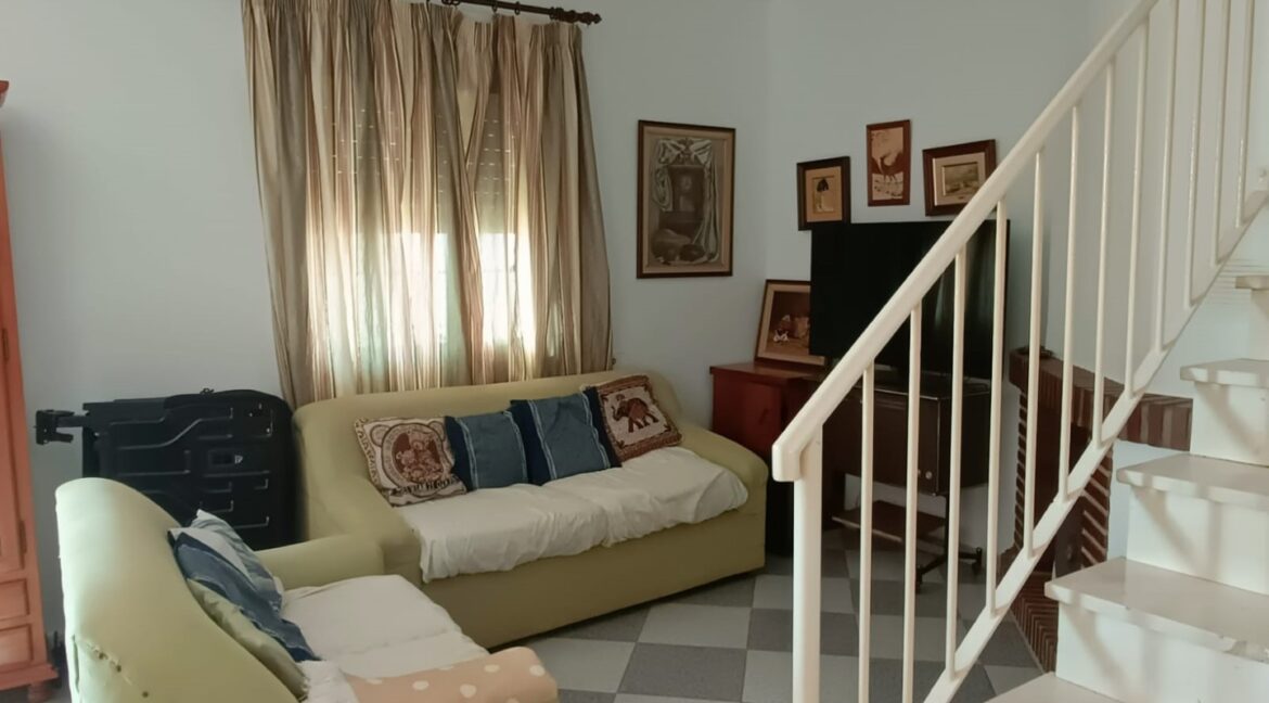 IMG-20250910-WA0011 (Large)