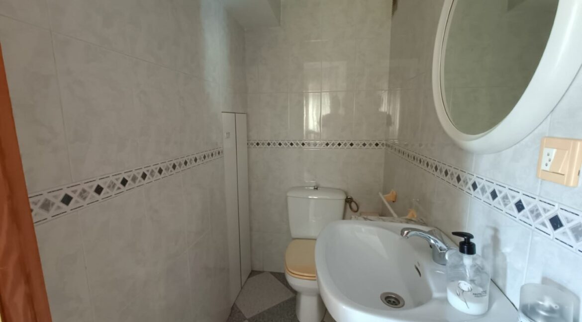 IMG-20250910-WA0015 (Large)