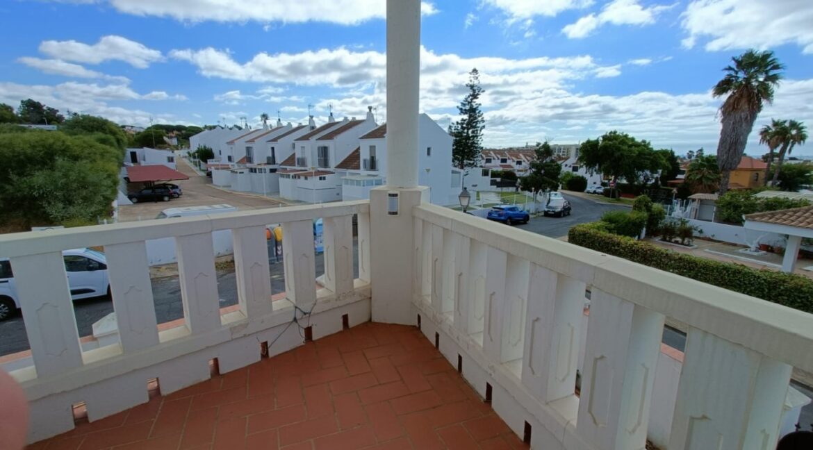 IMG-20250910-WA0062 (Large)