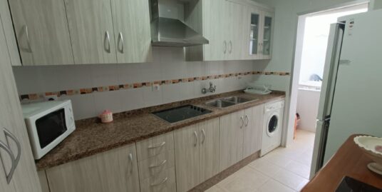 !Bonito piso en calle Emiliano Cabot a siete minutos de la playa¡