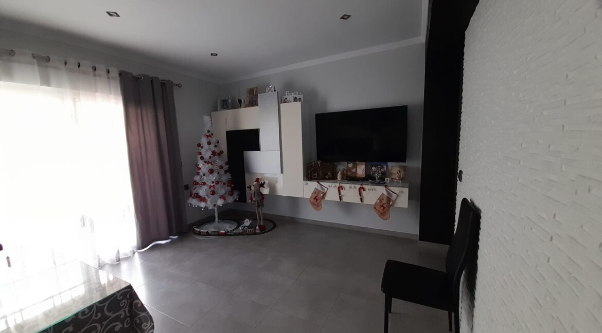 80c29324-aa71-4f63-bf89-3a1fbb4e52f3