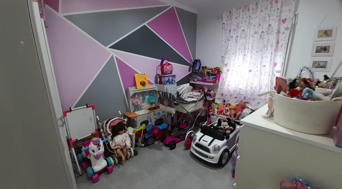 bae89082-9e31-4a0b-b194-e351dd62826f