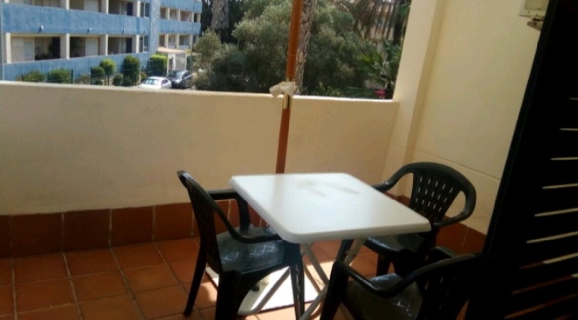 TERRAZA (Large)